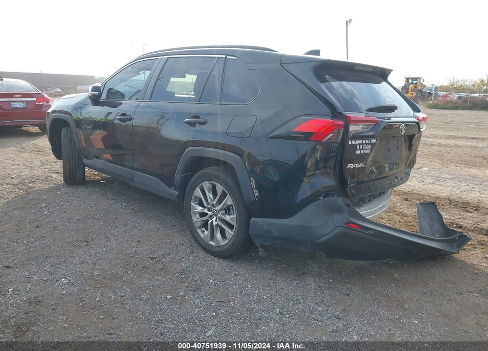 2021 TOYOTA RAV4 XLE PREMIUM VIN: 2T3A1RFV7MC155429