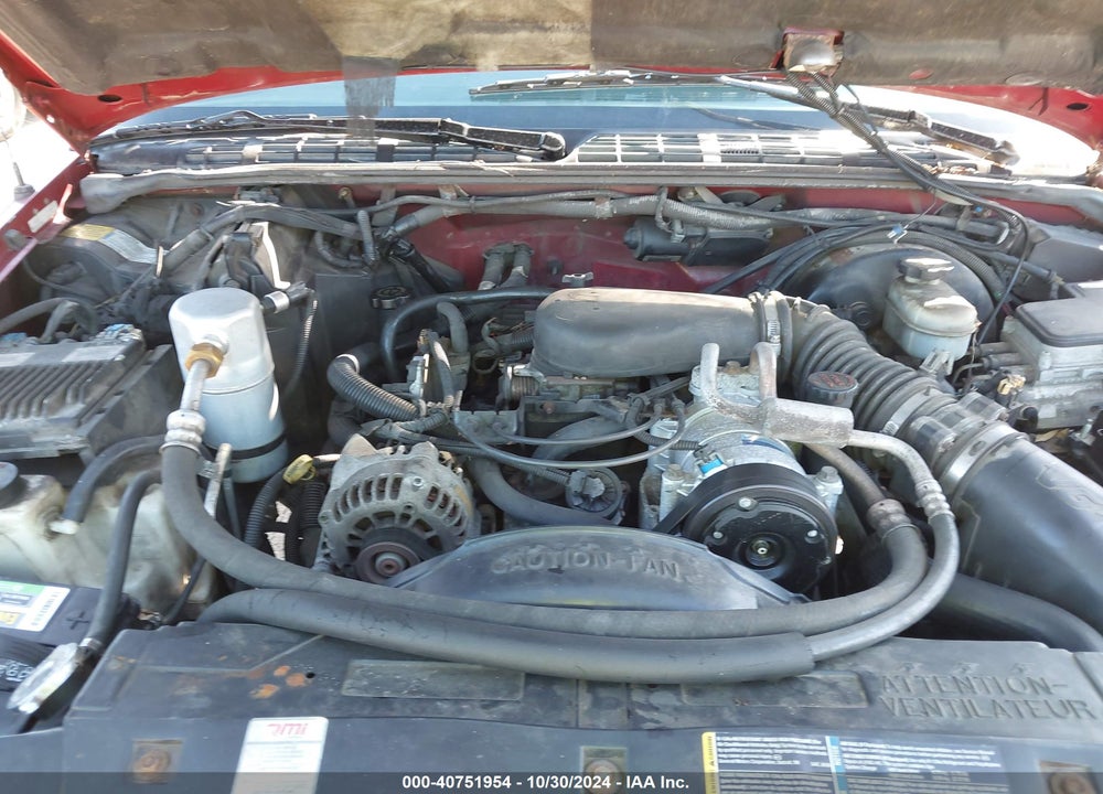 1998 CHEVROLET BLAZER LS VIN: 1GNDT13W7W2135429