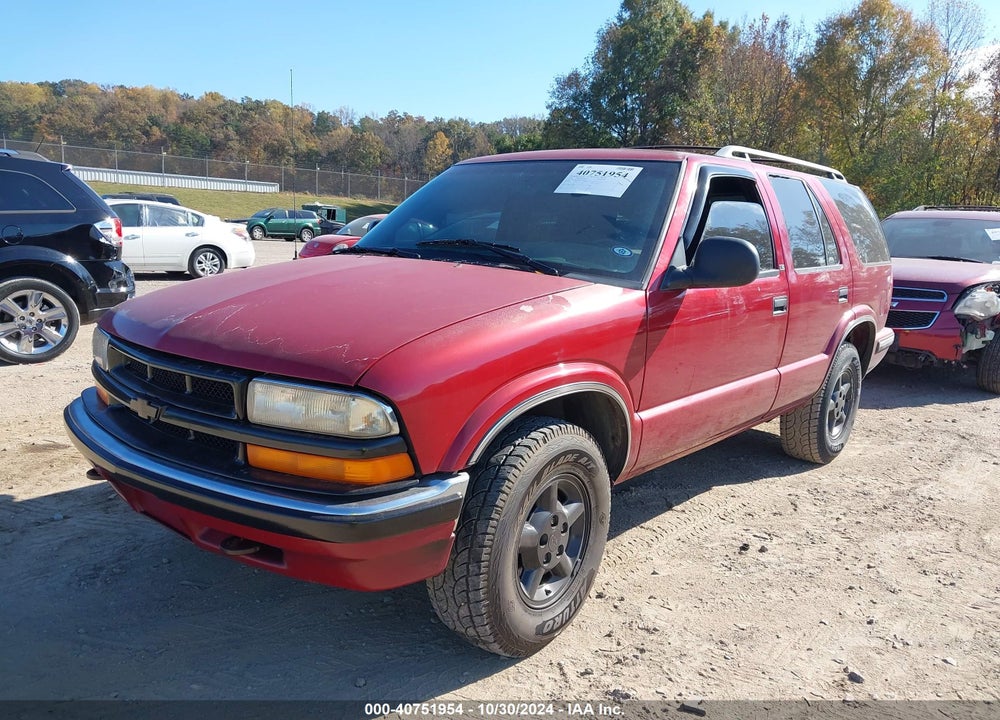 1998 CHEVROLET BLAZER LS VIN: 1GNDT13W7W2135429