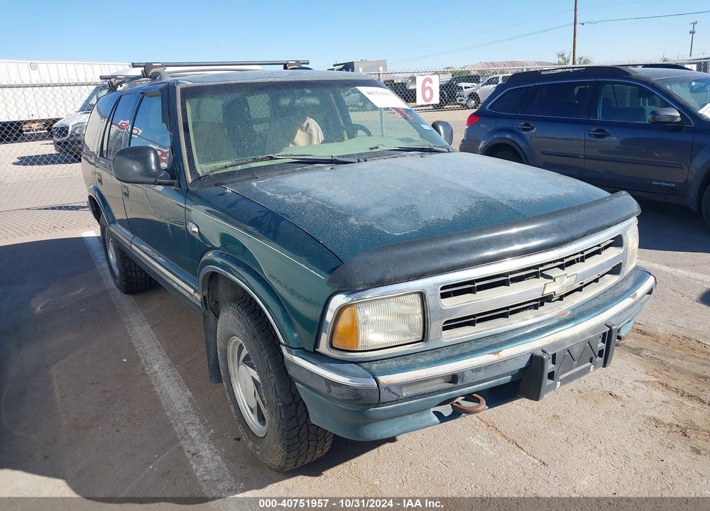 1996 CHEVROLET BLAZER VIN: 1GNDT13WXT2170249