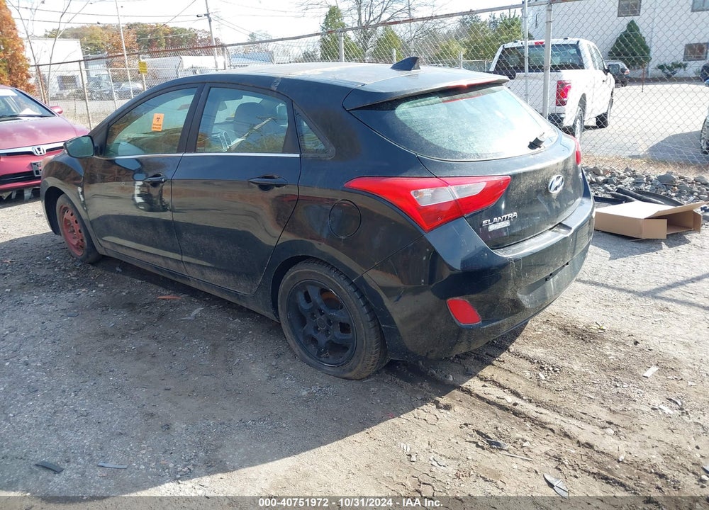 2013 HYUNDAI ELANTRA GT VIN: KMHD35LEXDU042036