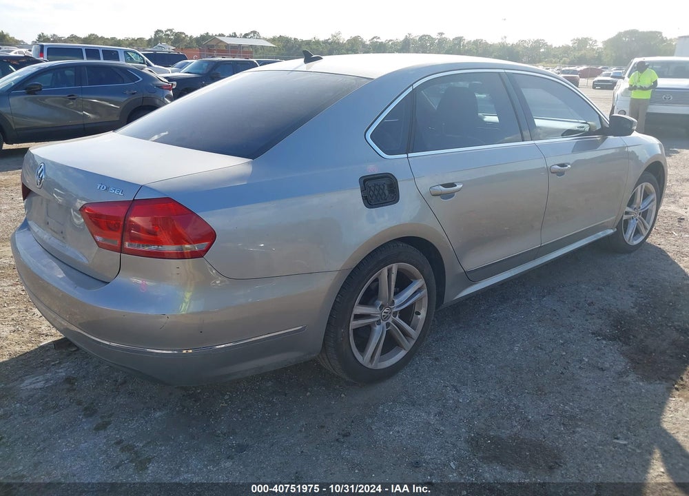 2013 VOLKSWAGEN PASSAT 2.0L TDI SEL PREMIUM VIN: 1VWCN7A34DC060252