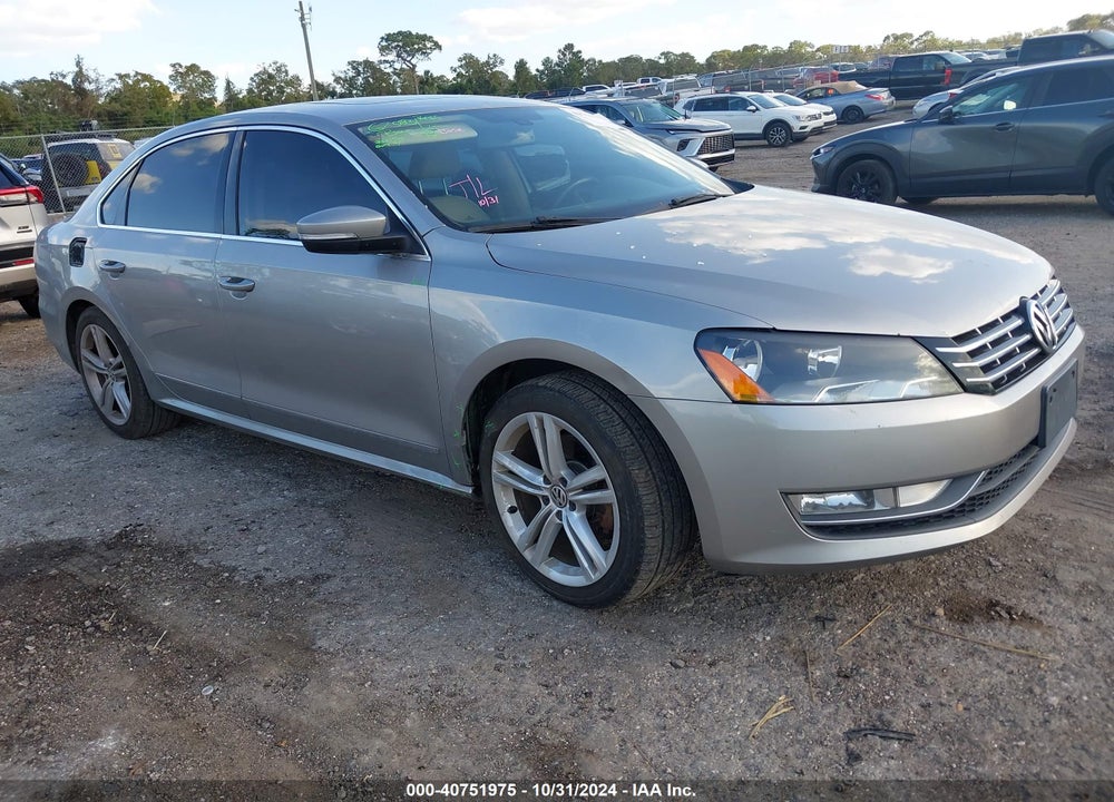 2013 VOLKSWAGEN PASSAT 2.0L TDI SEL PREMIUM VIN: 1VWCN7A34DC060252