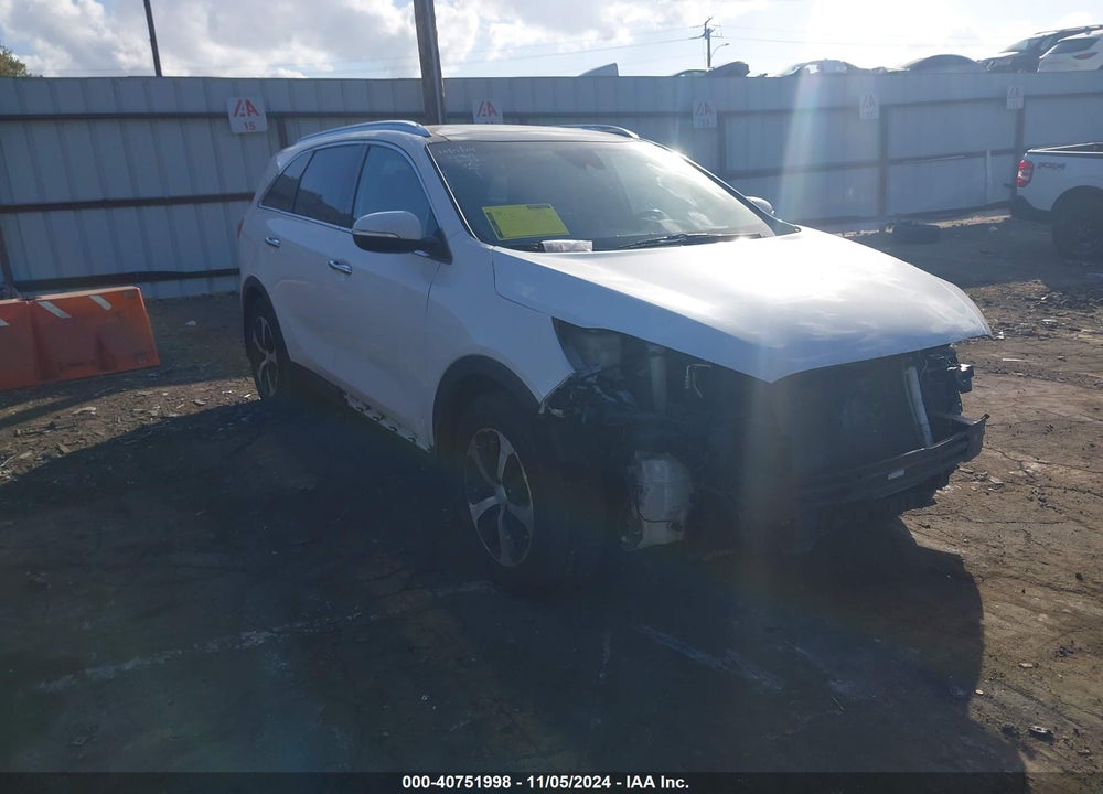 2017 KIA SORENTO 3.3L EX VIN: 5XYPH4A53HG305099
