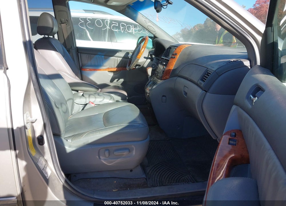 2006 TOYOTA SIENNA XLE LIMITED VIN: 5TDBA22C76S054569