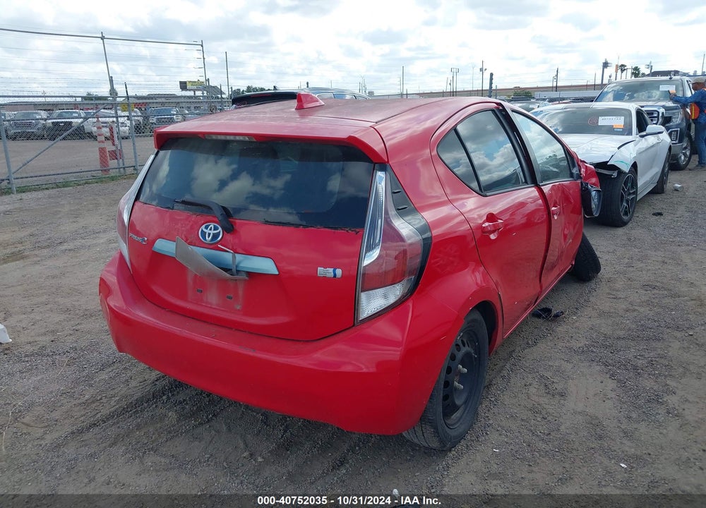 2015 TOYOTA PRIUS C TWO VIN: JTDKDTB39F1576128