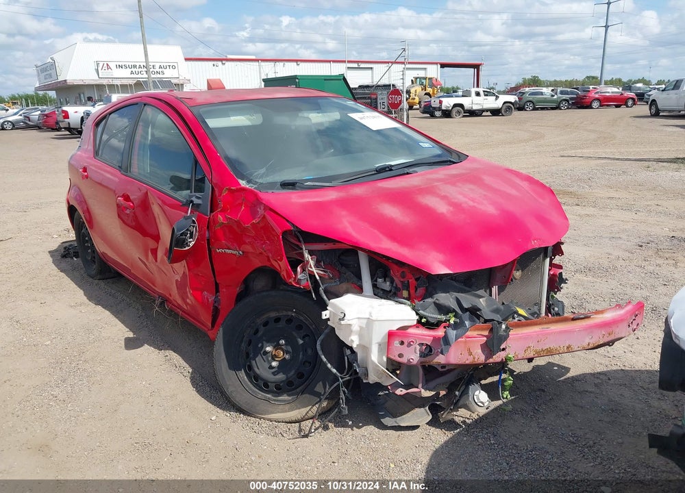 2015 TOYOTA PRIUS C TWO VIN: JTDKDTB39F1576128