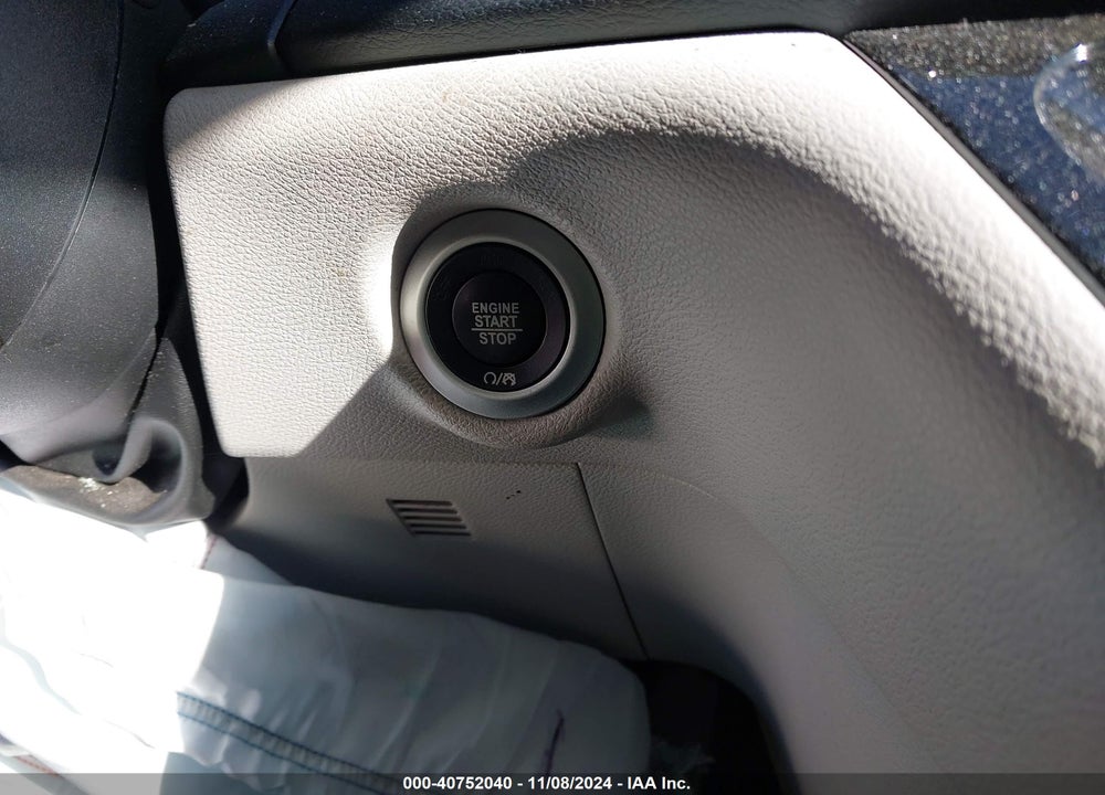 2019 CHRYSLER PACIFICA TOURING L VIN: 2C4RC1BG3KR581520