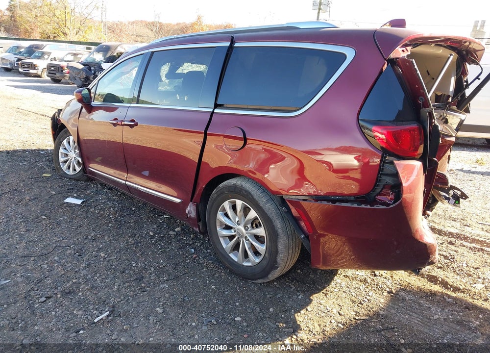 2019 CHRYSLER PACIFICA TOURING L VIN: 2C4RC1BG3KR581520