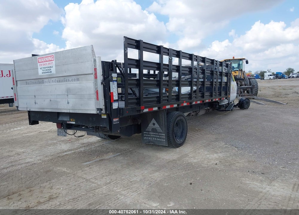 2022 CHEVROLET SILVERADO 4500HD 1WT VIN: 1HTKHPVM7NH321910