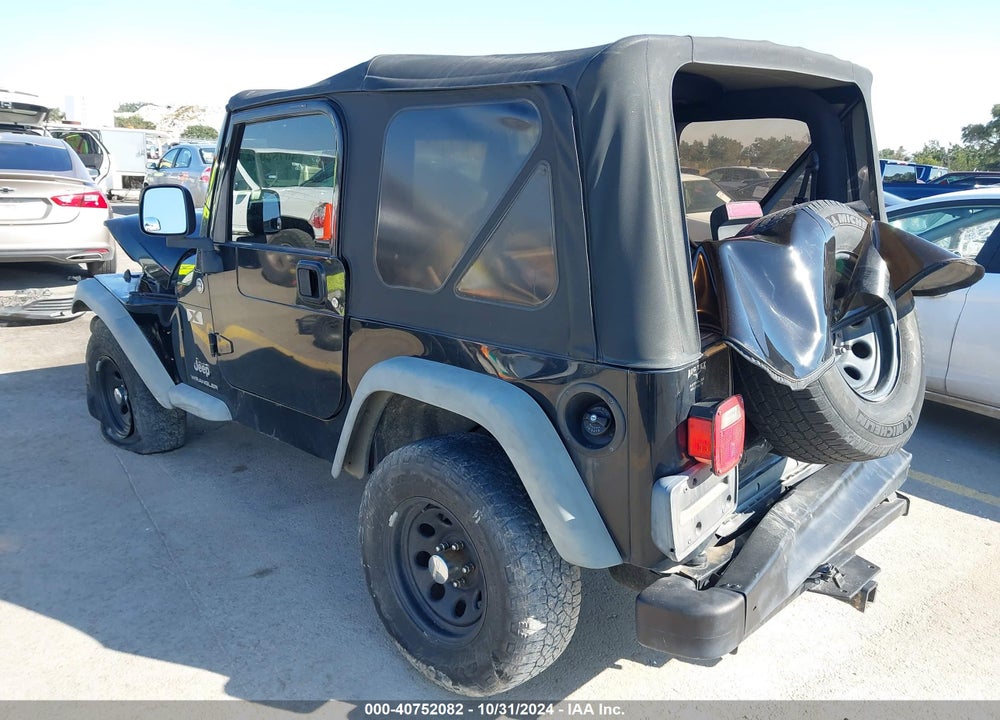 2005 JEEP WRANGLER X VIN: 1J4FA39S65P370083