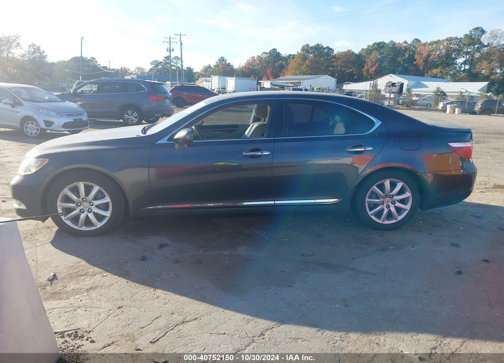2007 LEXUS LS 460 VIN: JTHBL46F475011033