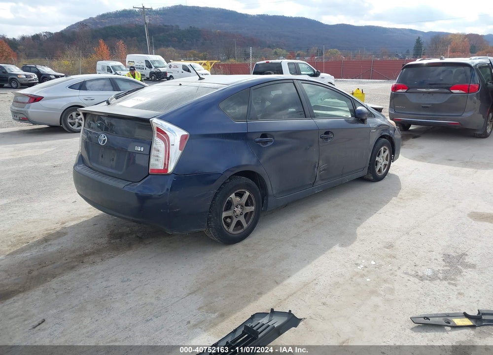 2012 TOYOTA PRIUS TWO VIN: JTDKN3DU7C1609531