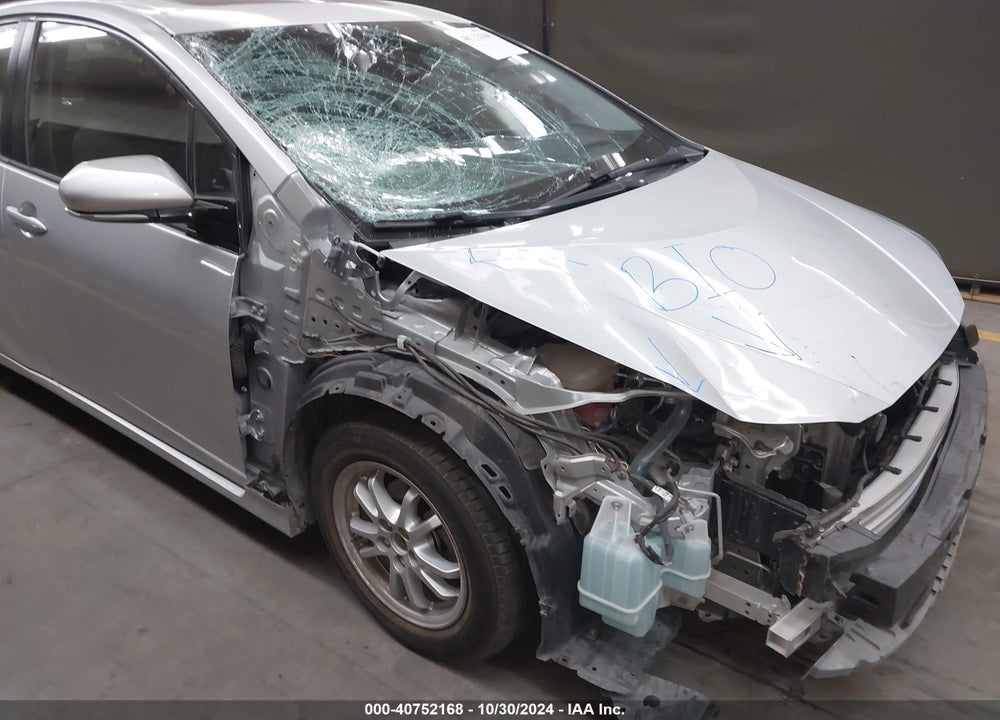 2016 TOYOTA PRIUS THREE VIN: JTDKARFUXG3503063
