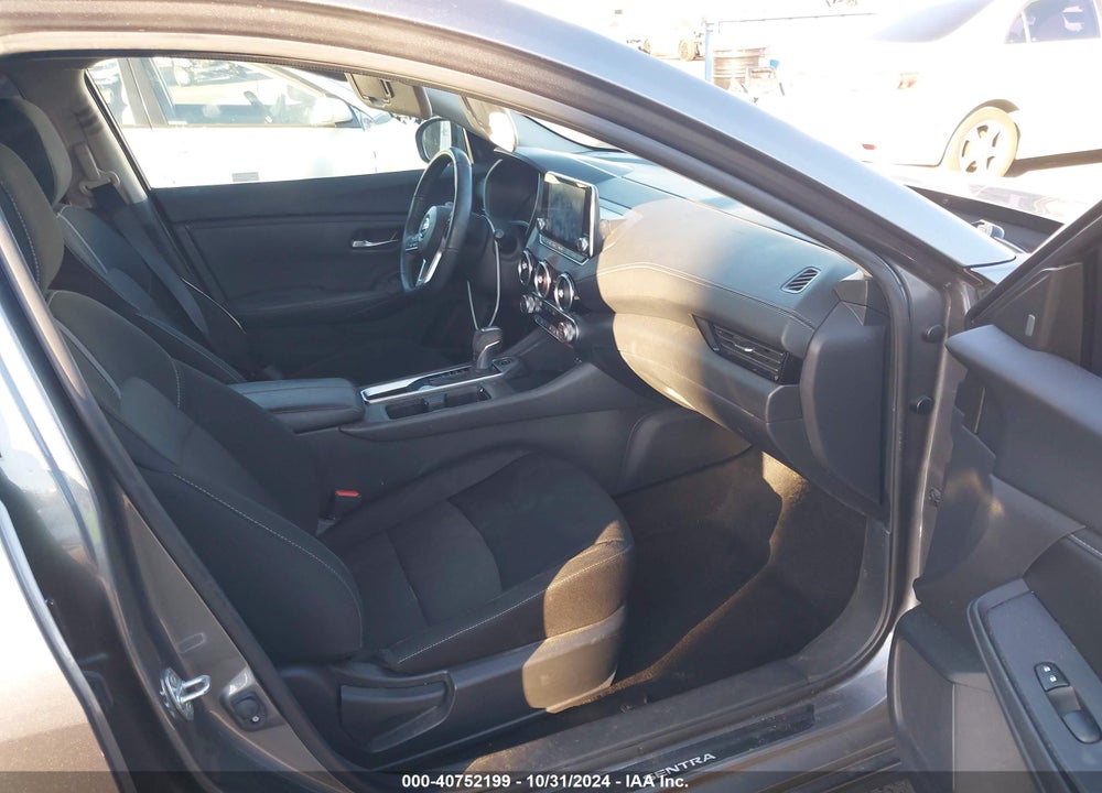 2022 NISSAN SENTRA SV XTRONIC CVT VIN: 3N1AB8CV9NY258084