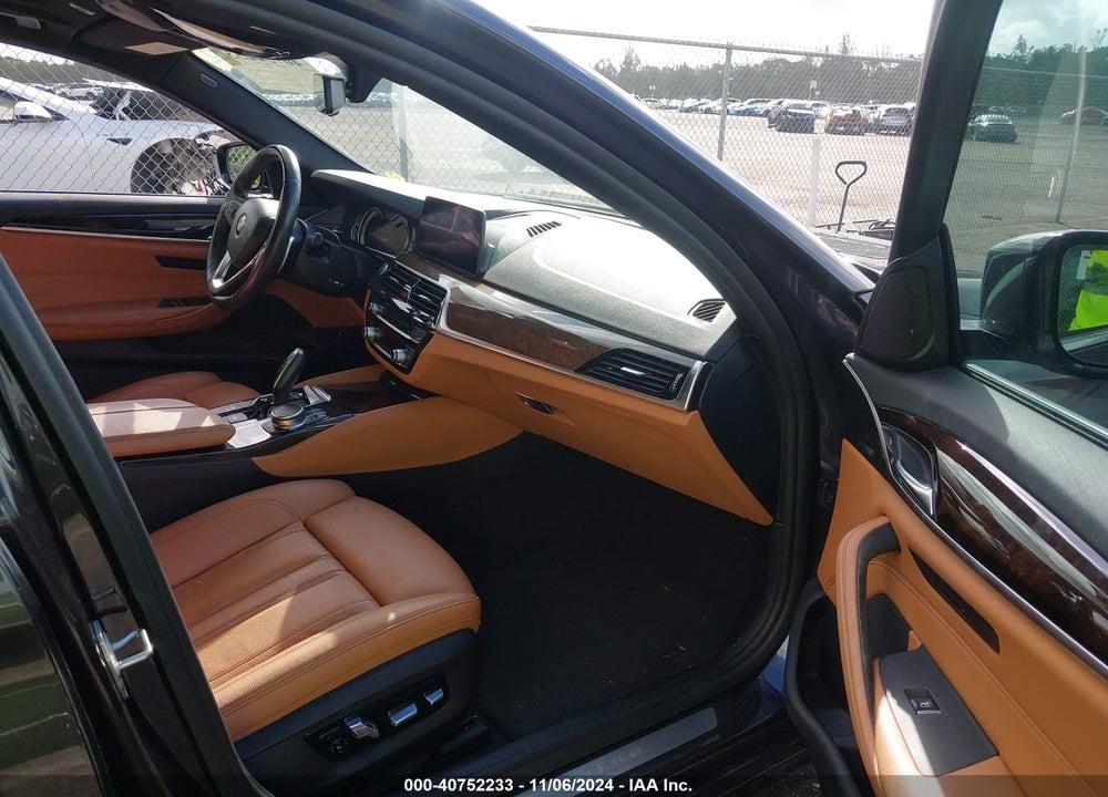 2019 BMW 530E IPERFORMANCE VIN: WBAJA9C55KB254143