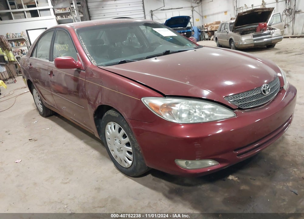 2004 TOYOTA CAMRY XLE VIN: 4T1BE30K54U290002