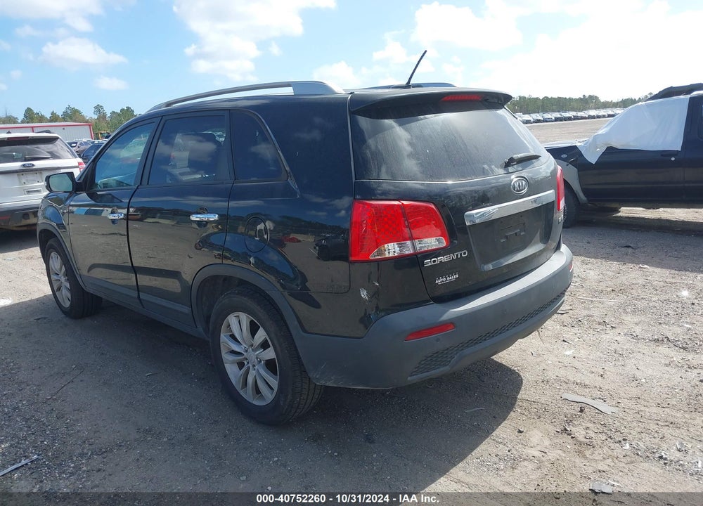 2011 KIA SORENTO EX V6 VIN: 5XYKU4A26BG143245