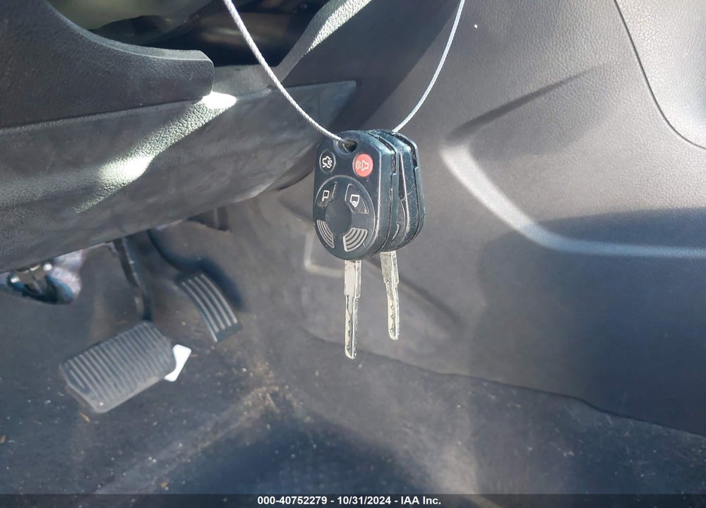 2014 FORD FOCUS SE VIN: 1FADP3F23EL432567