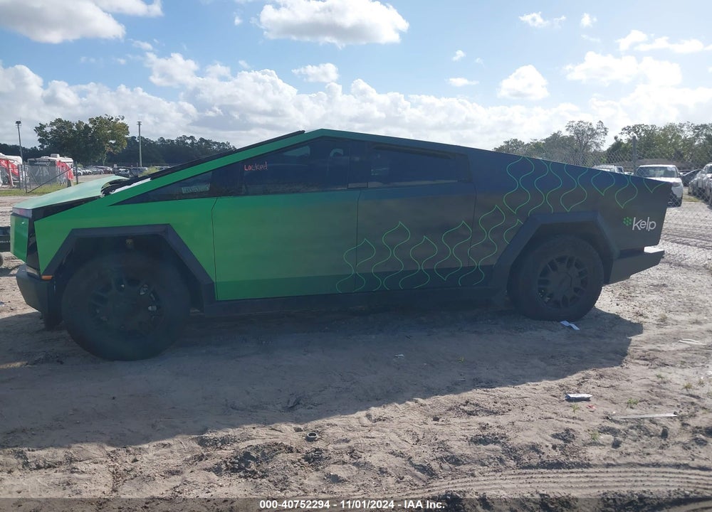 2024 TESLA CYBERTRUCK ALL-WHEEL DRIVE VIN: 7G2CEHED7RA001650