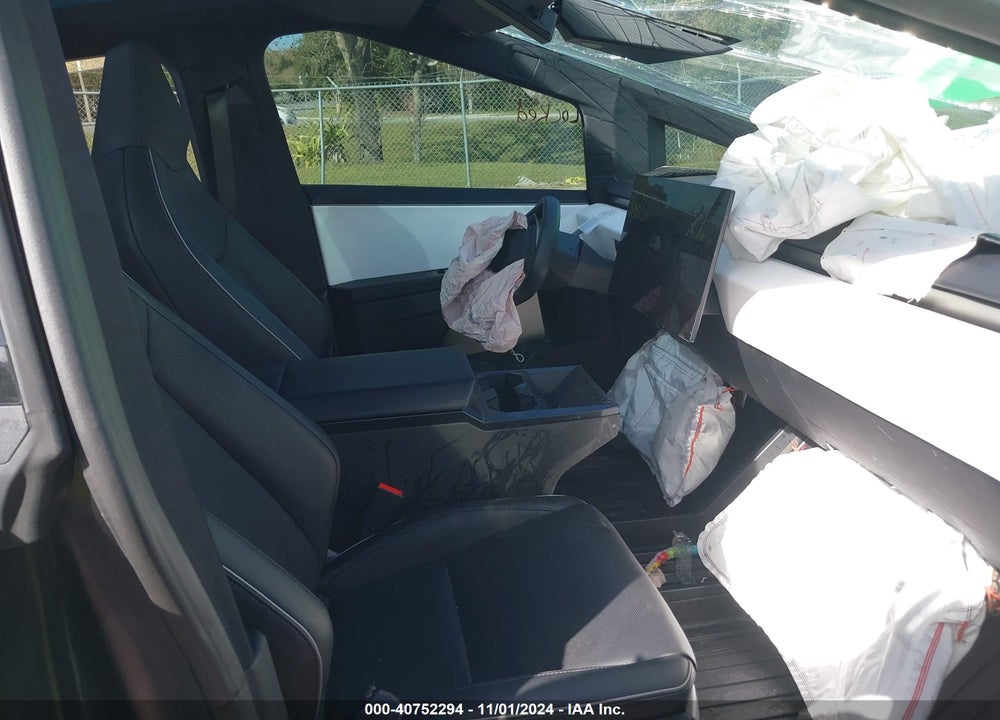 2024 TESLA CYBERTRUCK ALL-WHEEL DRIVE VIN: 7G2CEHED7RA001650