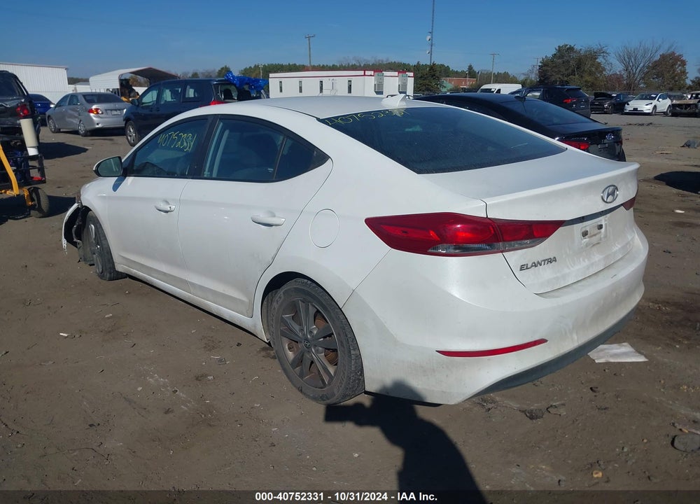 2018 HYUNDAI ELANTRA SEL VIN: 5NPD84LF1JH242530