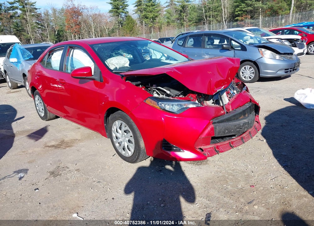 2018 TOYOTA COROLLA LE VIN: 2T1BURHE1JC056604