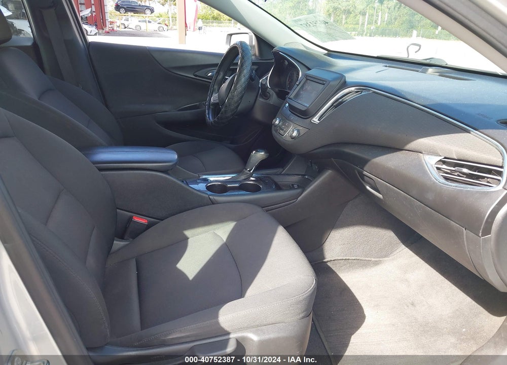 2018 CHEVROLET MALIBU LT VIN: 1G1ZD5ST7JF181038