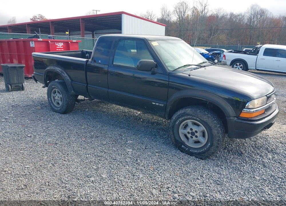 2000 CHEVROLET S-10 LS VIN: 1GCCT19WXY8163379