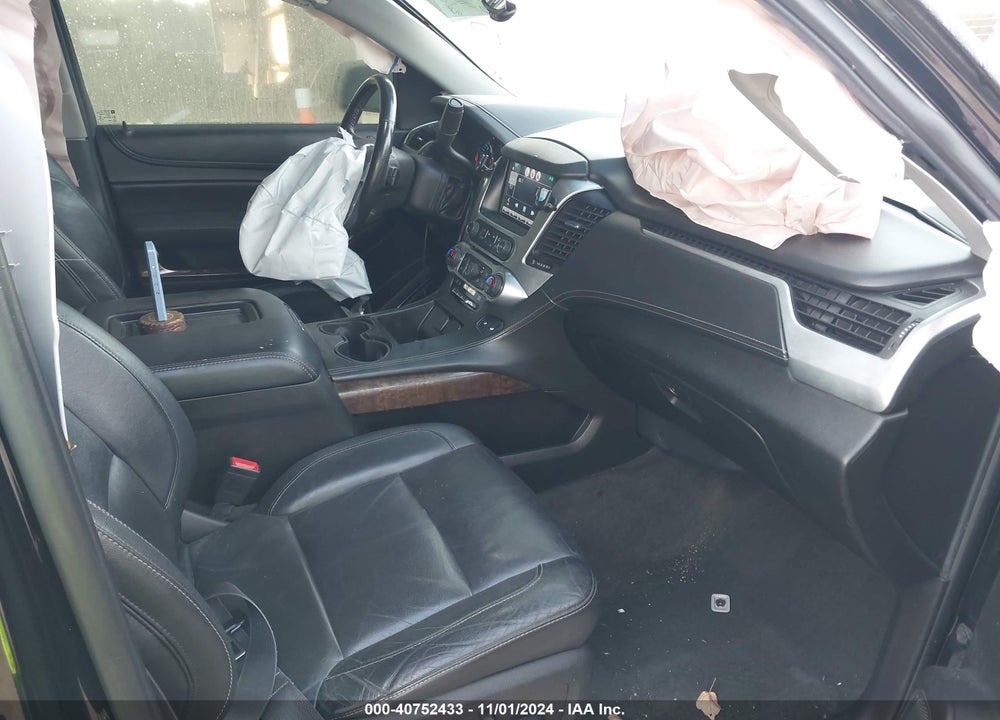 2015 CHEVROLET SUBURBAN 1500 LT VIN: 1GNSKJKC6FR621657