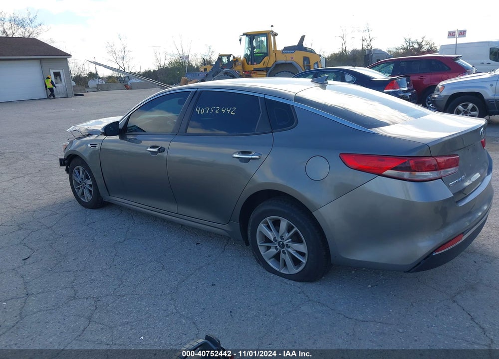 2018 KIA OPTIMA LX VIN: 5XXGT4L36JG227891