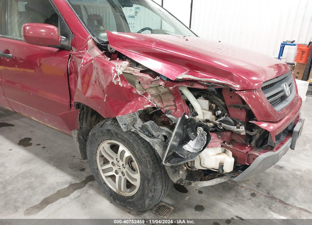 2004 HONDA PILOT EX VIN: 2HKYF18524H619683
