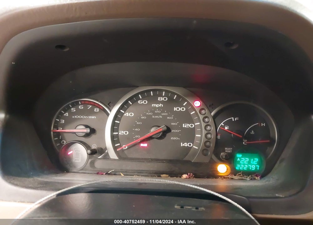 2004 HONDA PILOT EX VIN: 2HKYF18524H619683