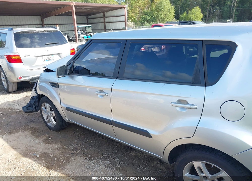 2011 KIA SOUL VIN: KNDJT2A21B7285261