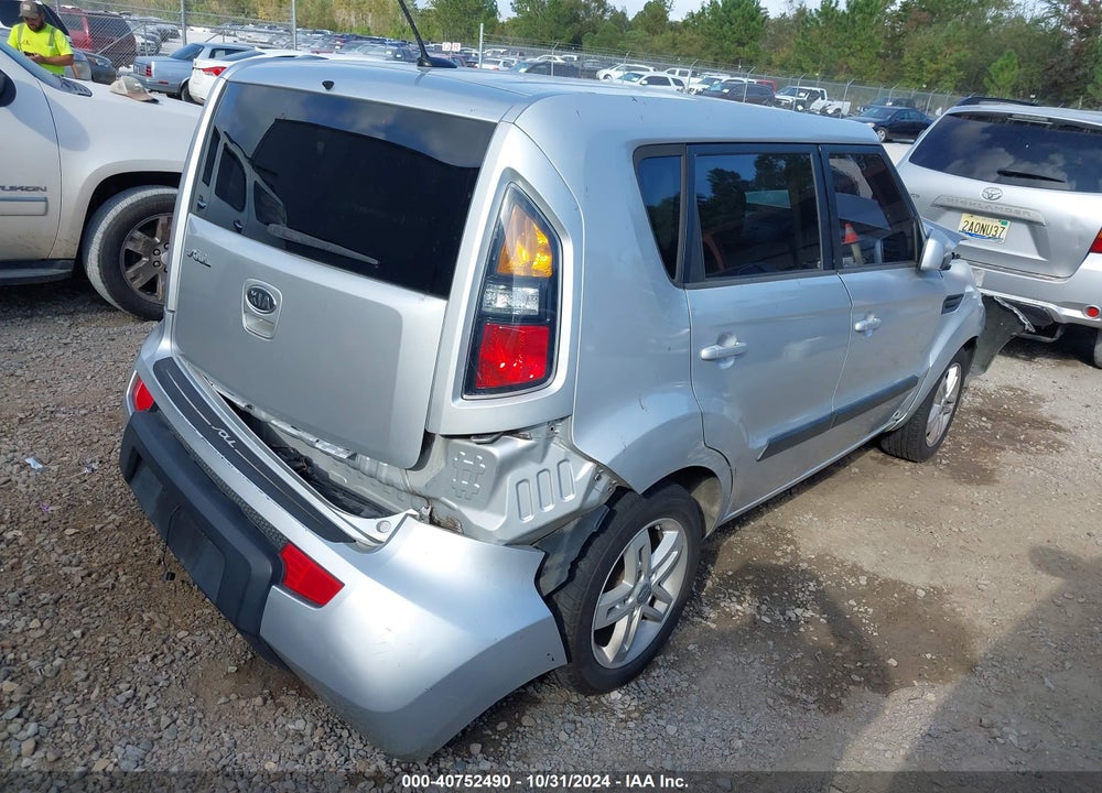 2011 KIA SOUL VIN: KNDJT2A21B7285261