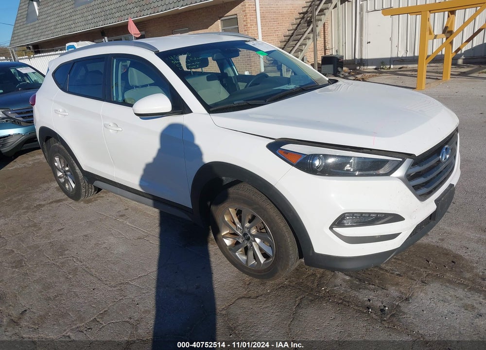 2018 HYUNDAI TUCSON SEL VIN: KM8J3CA45JU769579