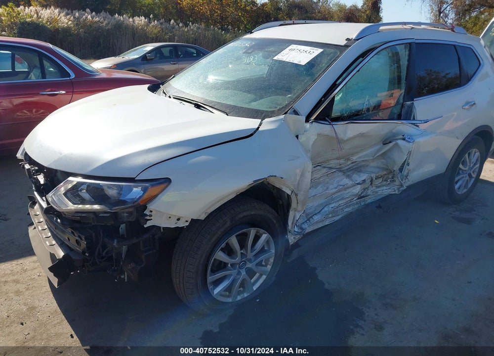 2019 NISSAN ROGUE SV VIN: KNMAT2MV8KP520812