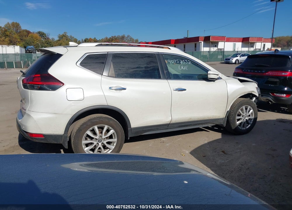 2019 NISSAN ROGUE SV VIN: KNMAT2MV8KP520812