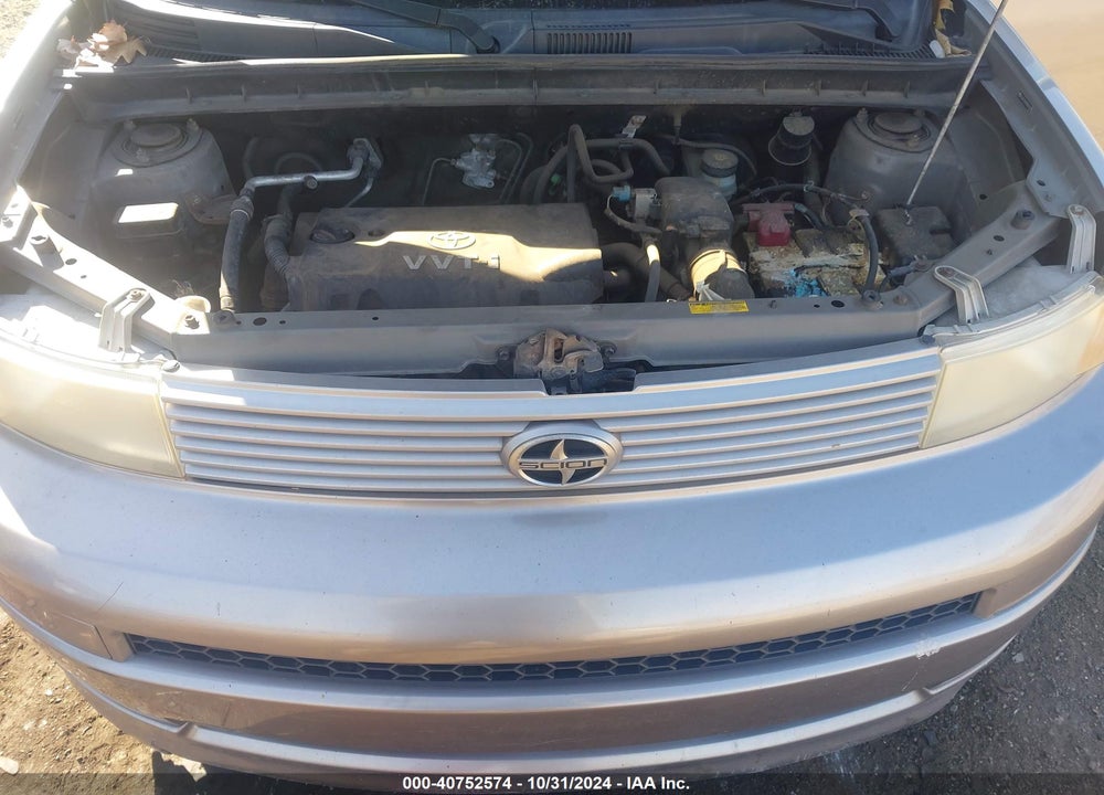 2005 SCION XB VIN: JTLKT324554007399