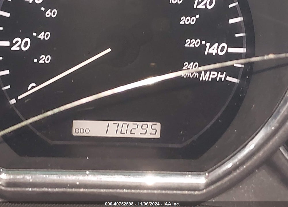 2007 LEXUS RX 350 VIN: 2T2HK31U77C040636