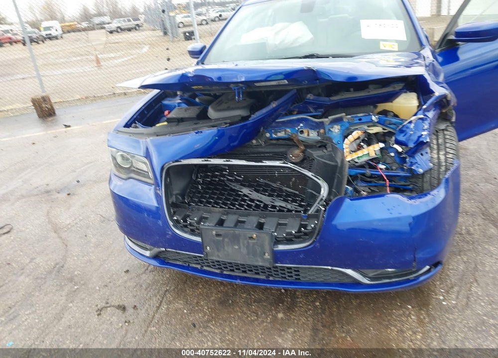 2018 CHRYSLER 300 300S AWD VIN: 2C3CCAGG7JH212666