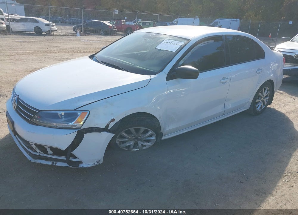2015 VOLKSWAGEN JETTA 1.8T SE VIN: 3VWD17AJXFM212180