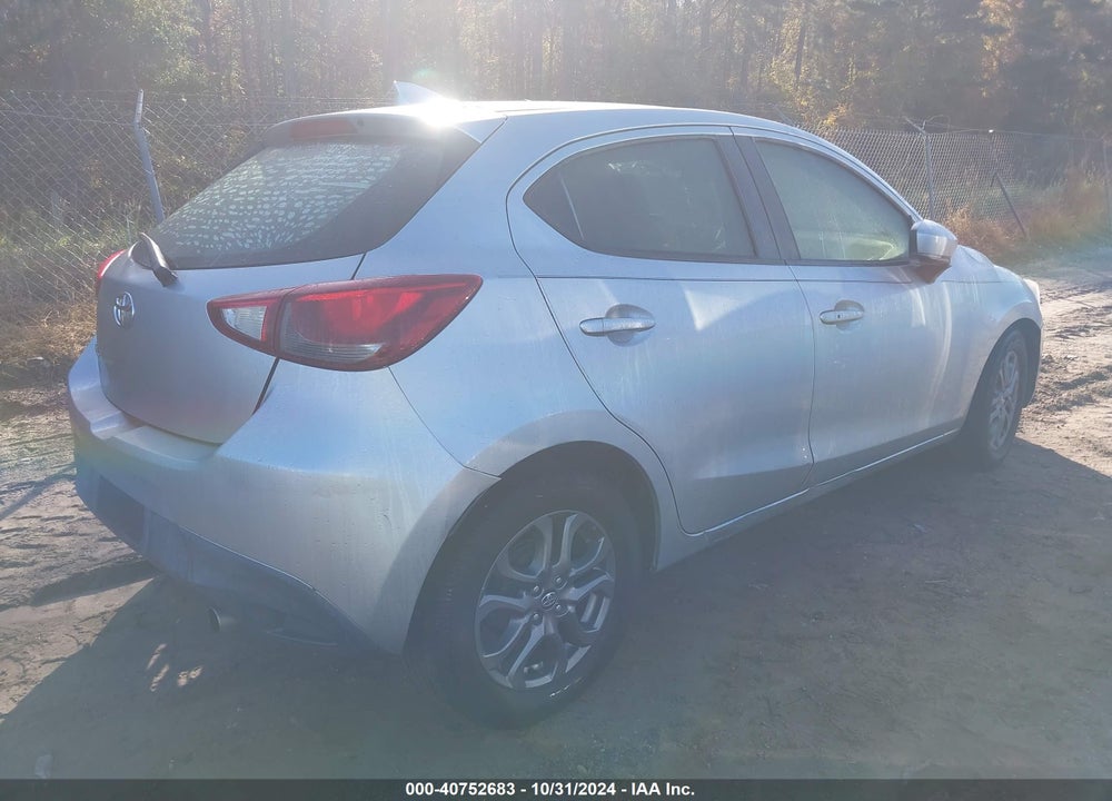 2020 TOYOTA YARIS LE VIN: 3MYDLBJV5LY704995