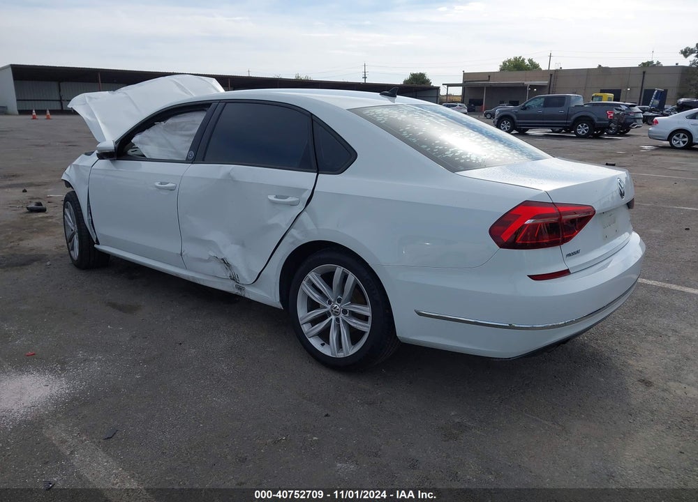 2019 VOLKSWAGEN PASSAT 2.0T WOLFSBURG EDITION VIN: 1VWLA7A33KC007115