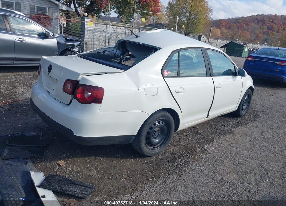 2008 VOLKSWAGEN JETTA S VIN: 3VWJM71K08M155011