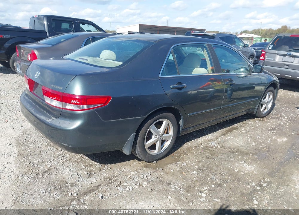 2004 HONDA ACCORD 2.4 EX VIN: 1HGCM56774A056716