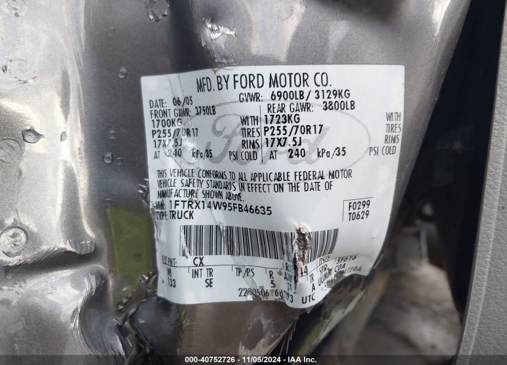 2005 FORD F-150 STX/XL/XLT VIN: 1FTRX14W95FB46635