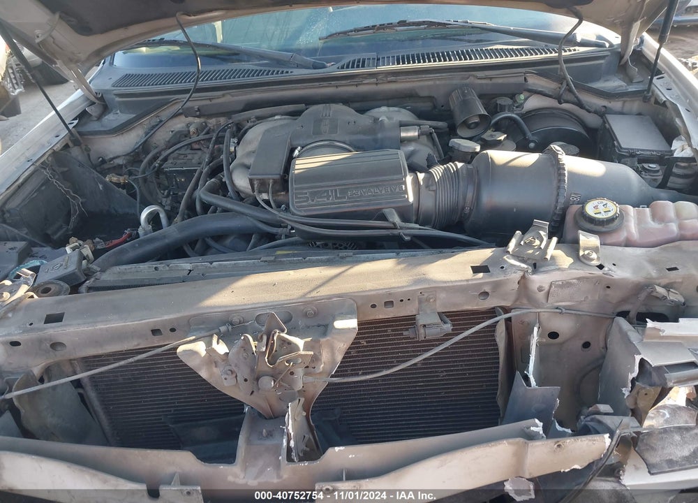 2000 LINCOLN NAVIGATOR VIN: 5LMEU27A2YLJ32507