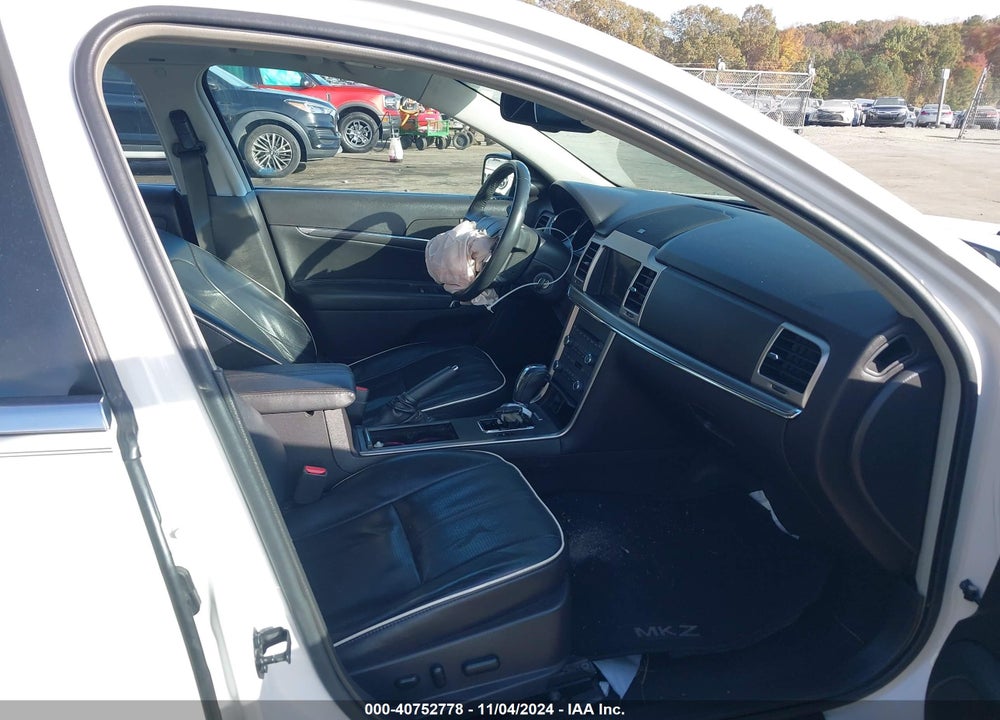 2011 LINCOLN MKZ VIN: 3LNHL2GC5BR754239