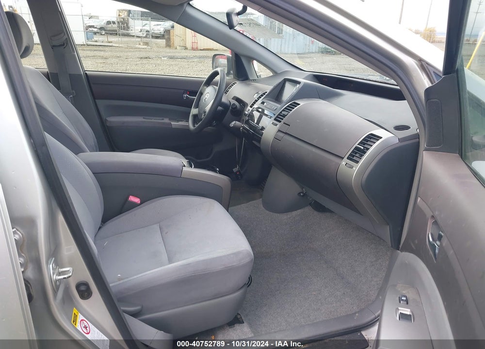 2004 TOYOTA PRIUS VIN: JTDKB20U840064360